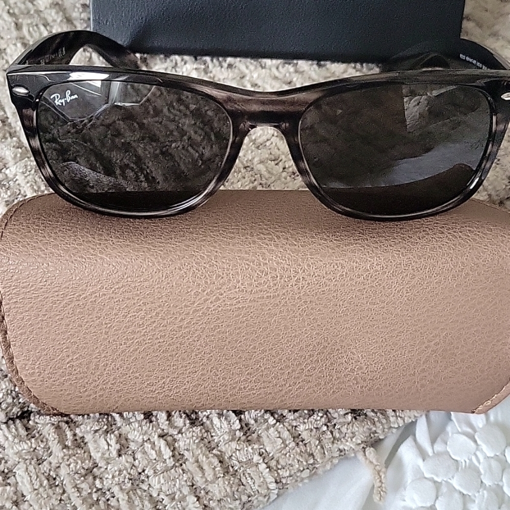 Ray ban sunglasses